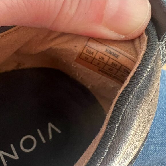 Vionic Kimmie Black Leather Slip On Sneakers Women's Size 11 - Picture 8 of 9